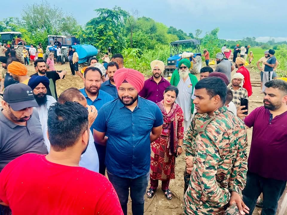 Deputy Commissioner reviews ongoing works on Burj Tehal Das Dam.